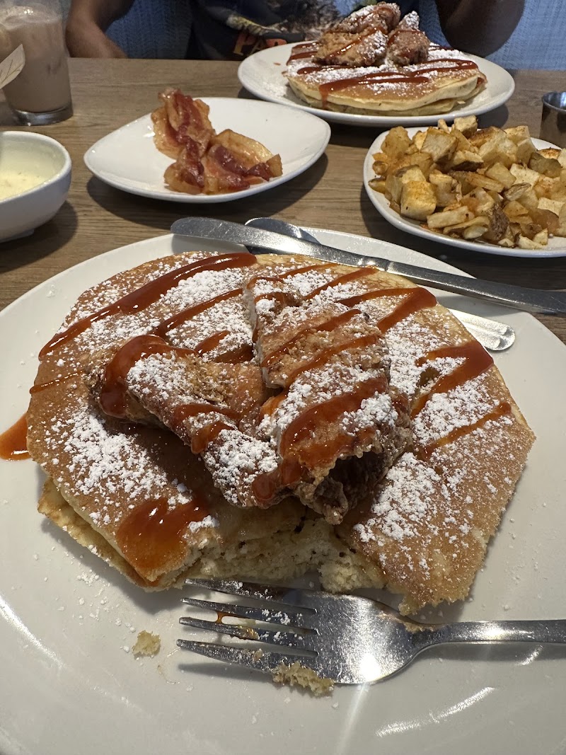 Kerbey Lane Cafe photo 4