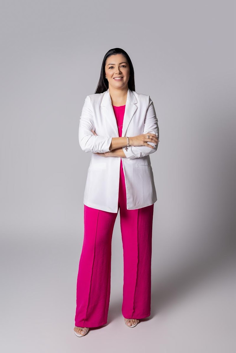 ORTODONTISTA EM CUIABÁ - INVISALIGN | DRA. CAROLINE DE OLIVEIRA ARRUDA - foto 1