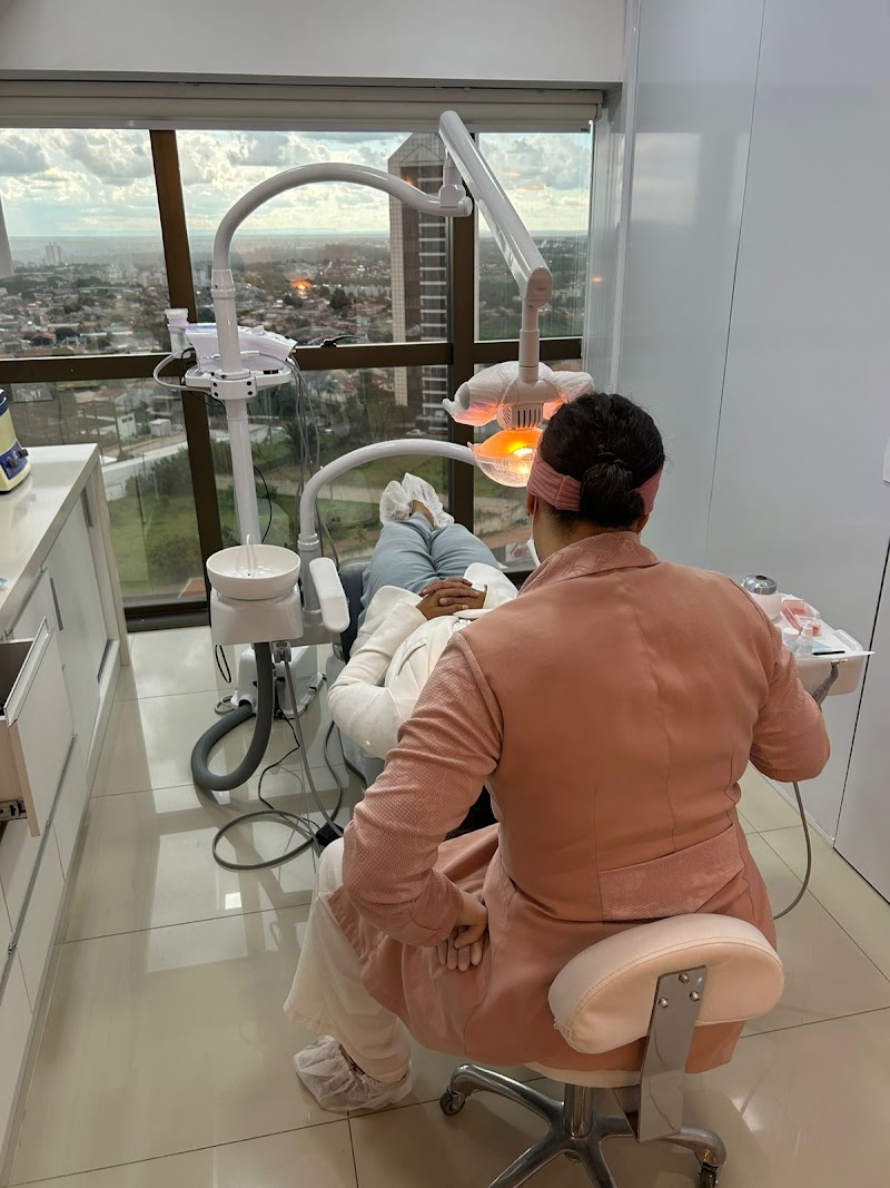 ORTODONTISTA EM CUIABÁ - INVISALIGN | DRA. CAROLINE DE OLIVEIRA ARRUDA - foto 2