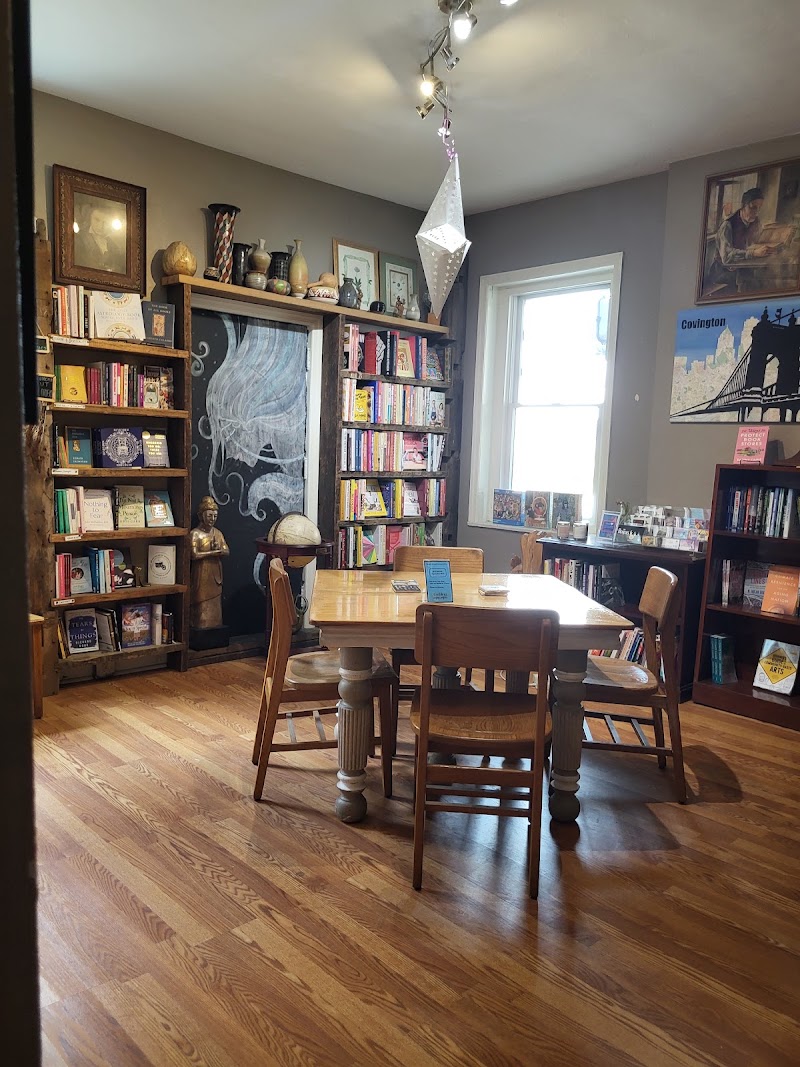 Roebling Books & Coffee - Covington photo 4