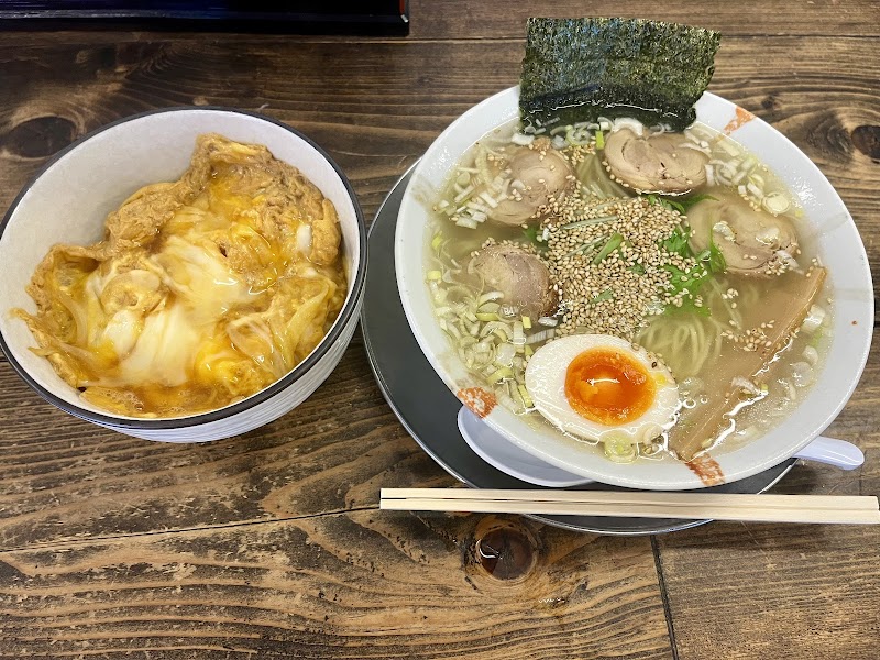 中華そば 博多商店 写真4