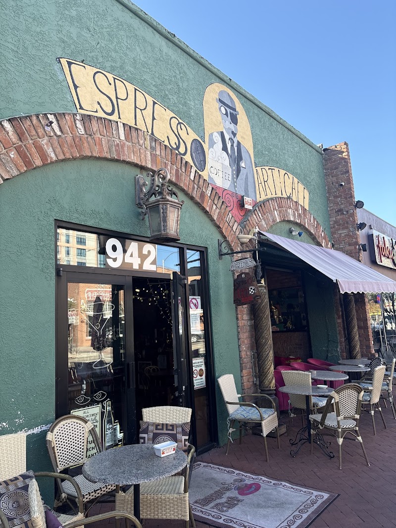 Espresso Art Cafe, Cocktail Bar & Hookah Lounge