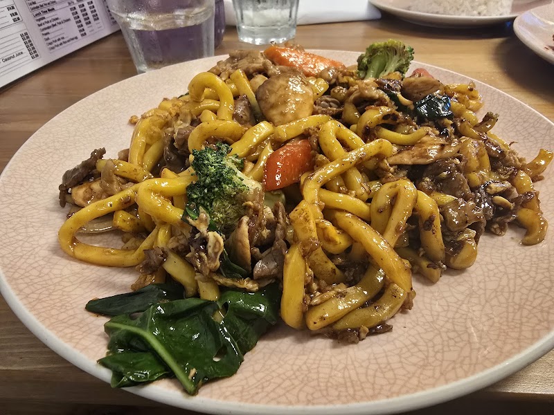 Smiling Thai photo 5