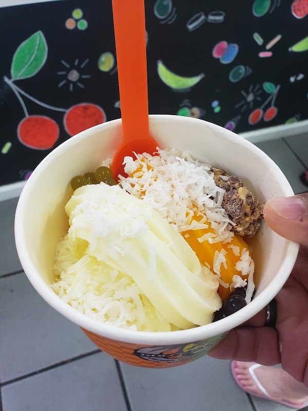 Dolce Banana Cafe photo 2