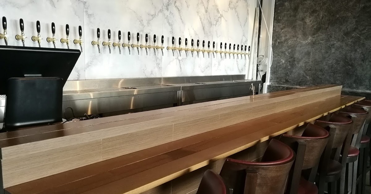 American Taproom Waterloo