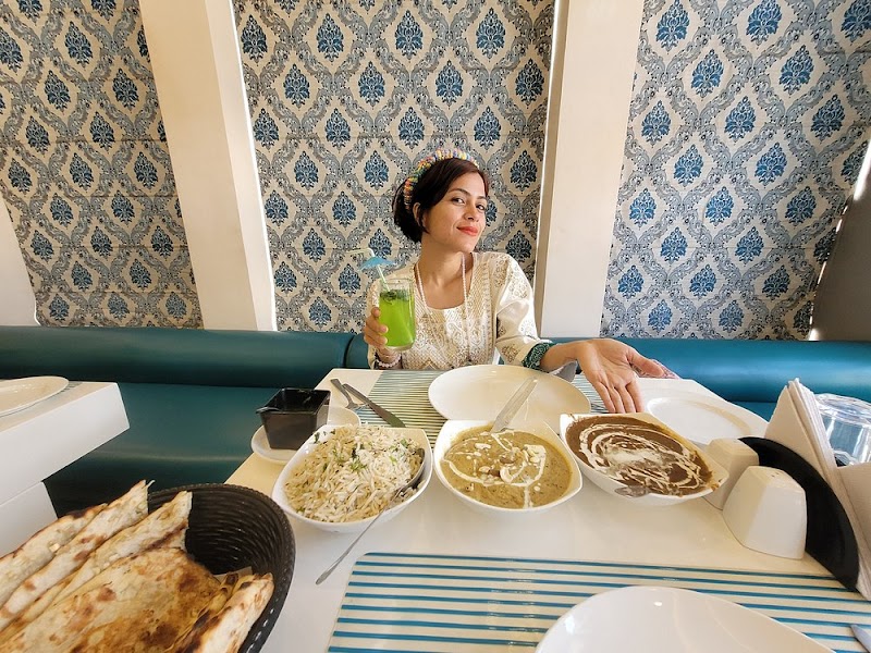 Taj Mahal Restaurant photo 4