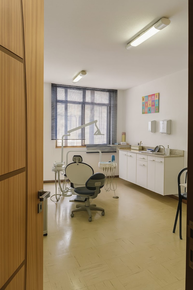 Dra. Andréia Piassi | Endodontia BH - foto 2