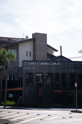 Dr. Rafael Magacho | Clínica de Transplante Capilar logo