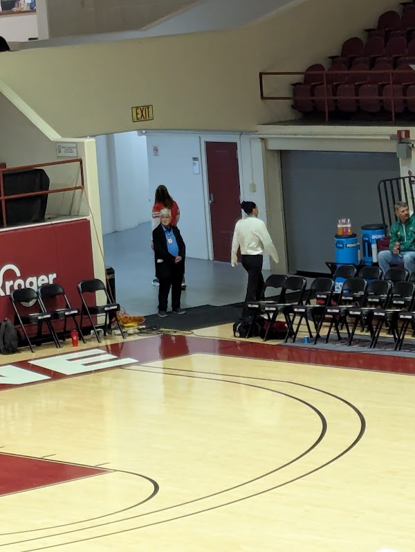 Photo by Redcardinal bird