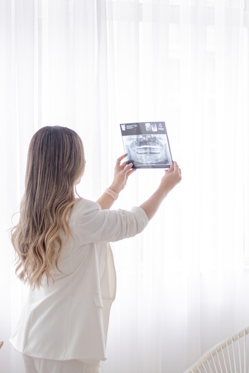 Dra Vitória Prado Odontologia - foto 4