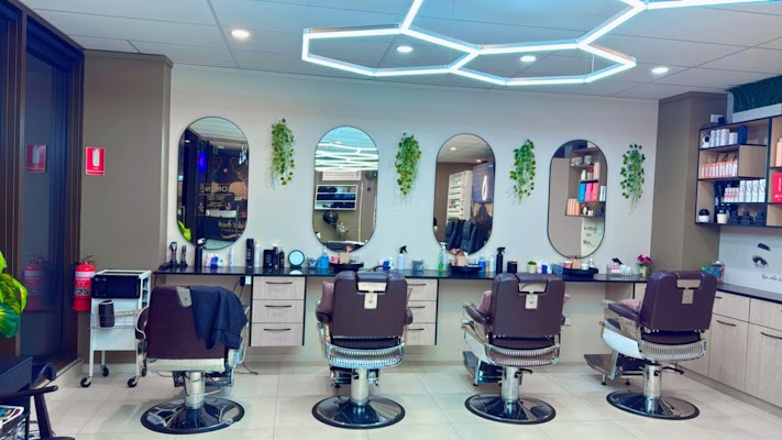 Velvet Touch Hair and Beauty photo 3