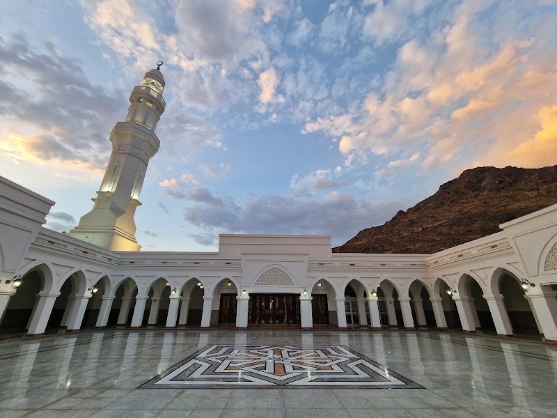 Salman Al Farsi Mosque photo 1