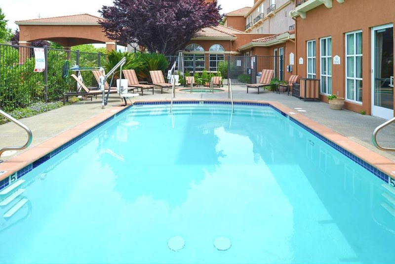 Outdoor pool and fire pit area