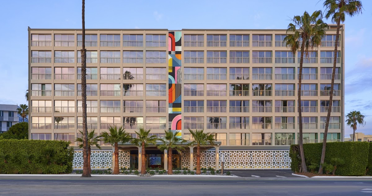 Viceroy Santa Monica, dog-friendly hotel in Santa Monica