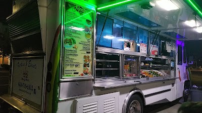 MexCal on Wheel Traditional Mexican Food Truck food truck