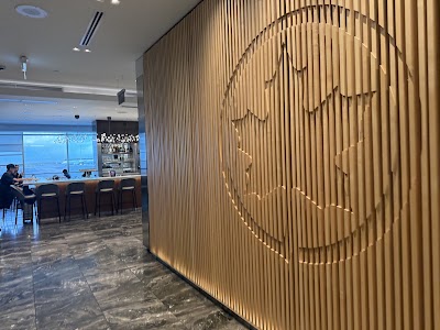 Air Canada Maple Leaf Lounge (US Departures) — Google photo 6