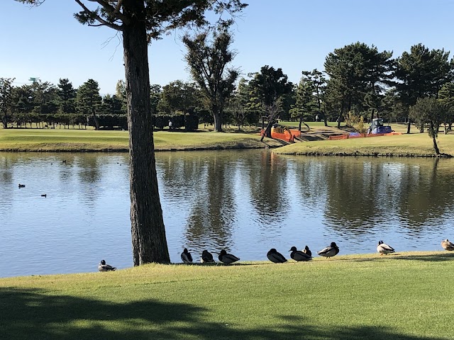 Kōnosu Country Club - Photo 4