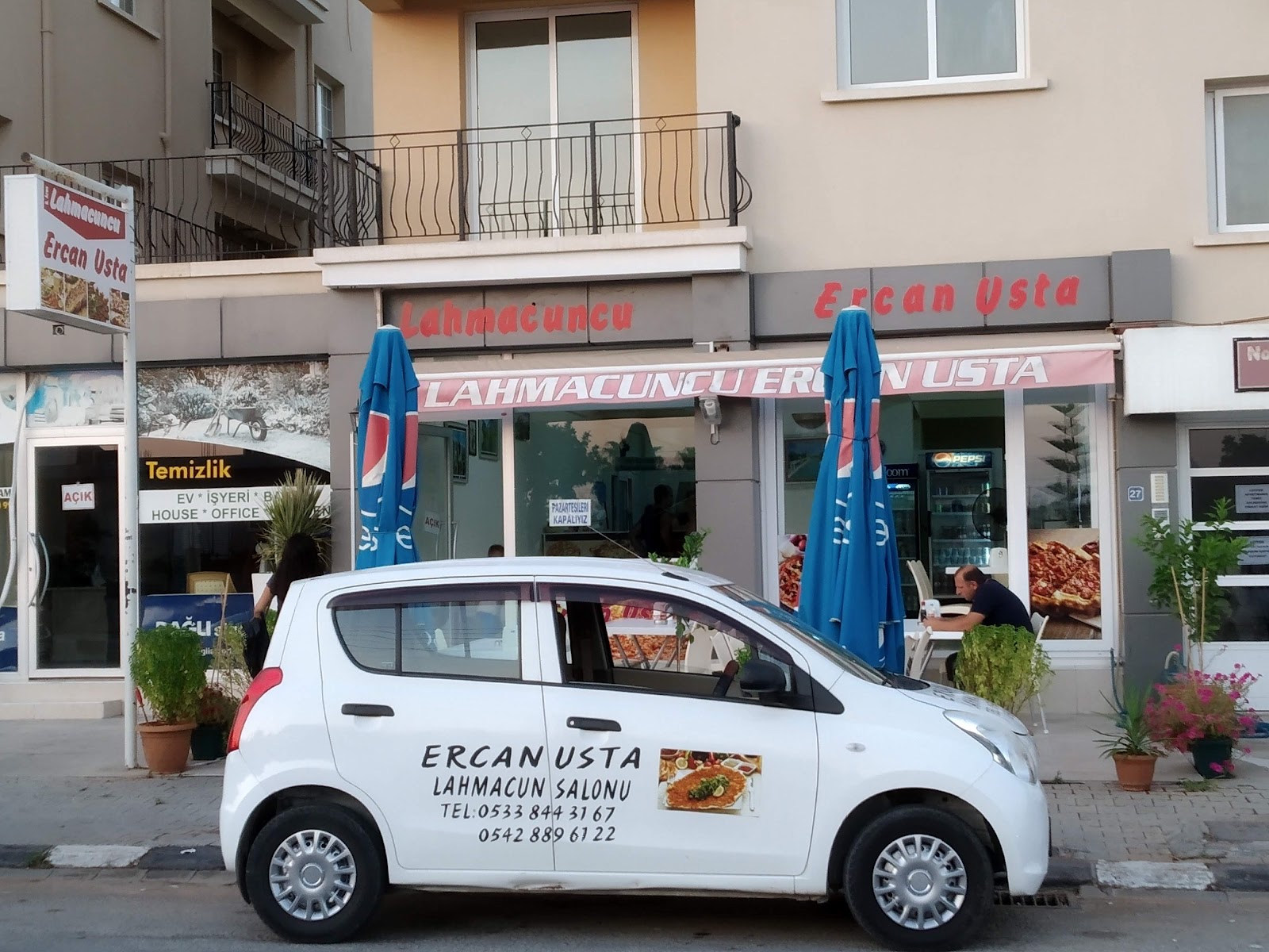 Lahmacuncu Ercan Usta'nın Yeri mekanı