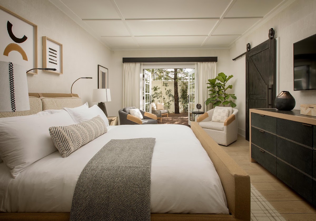 MacArthur Place Hotel & Spa, dog-friendly hotel, photo 4