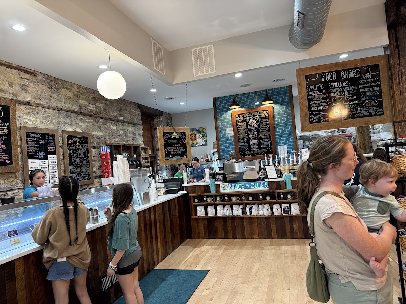 Bruce & Ollie's Ice Cream, Specialty Coffee & Deli photo 2