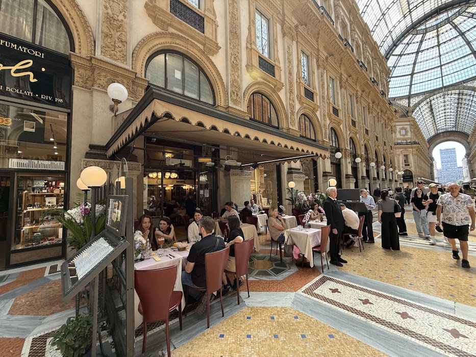 Galleria Vittorio Emanuele II fotoğraf 1