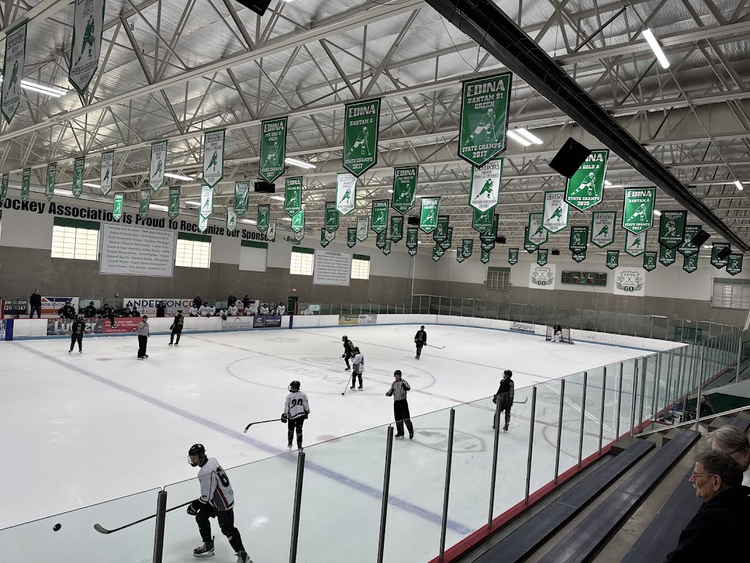 Edina Braemar Ice Arena exterior — Edina, United States