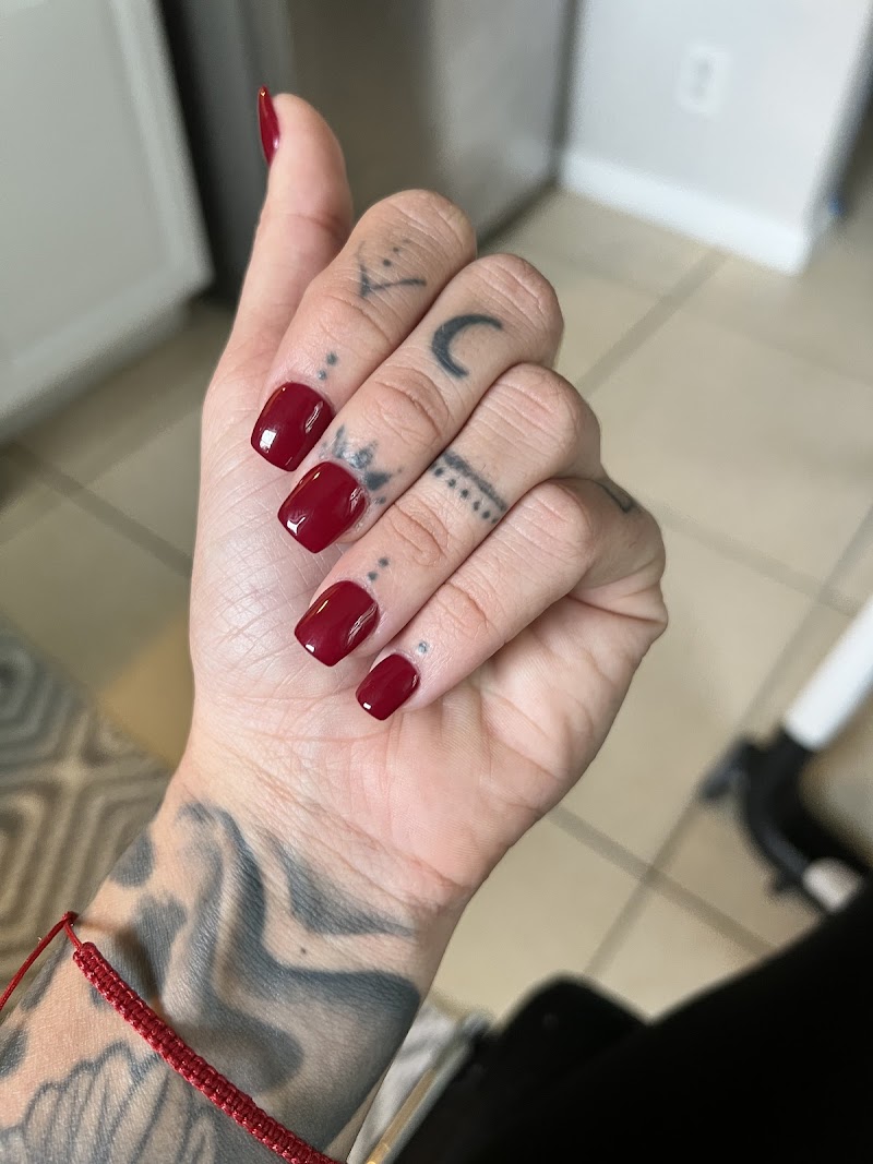 American Nail & Spa (10% OFF New Customers Mon - Thur 9:30am - 2pm)