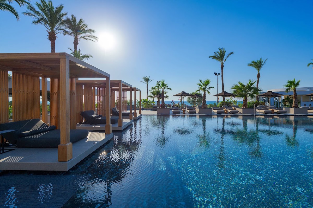 Ammades All Suites Beach Hotel & Spa, dog-friendly hotel, photo 2