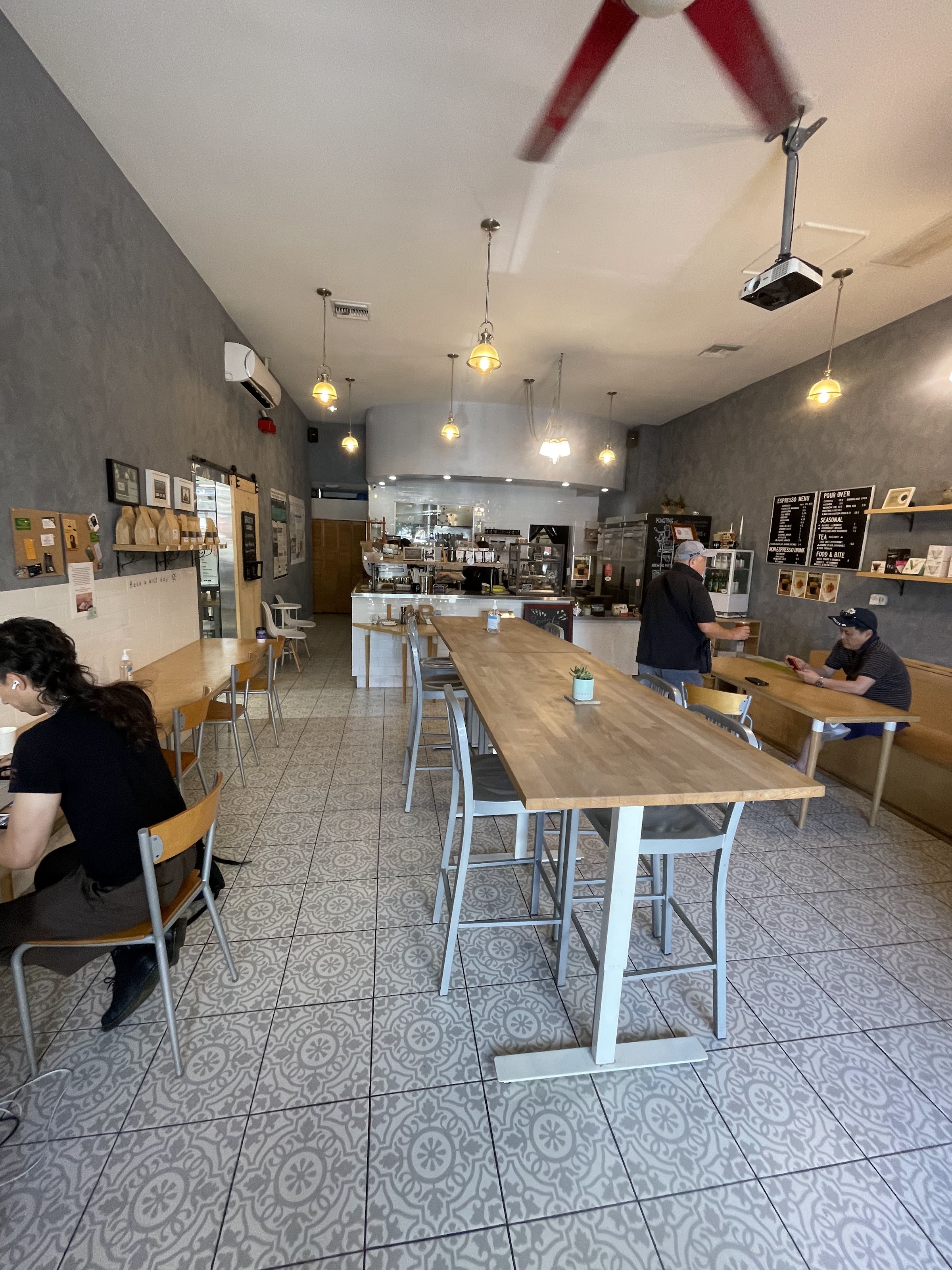 Lab Coffee & Roasters - Photo 5