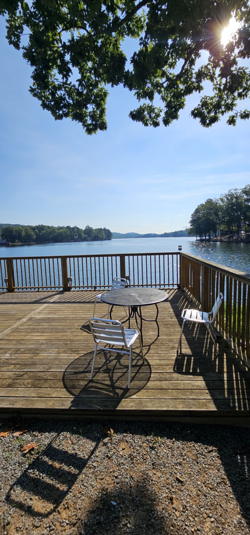 Waypoint Cafe & Marina photo 3