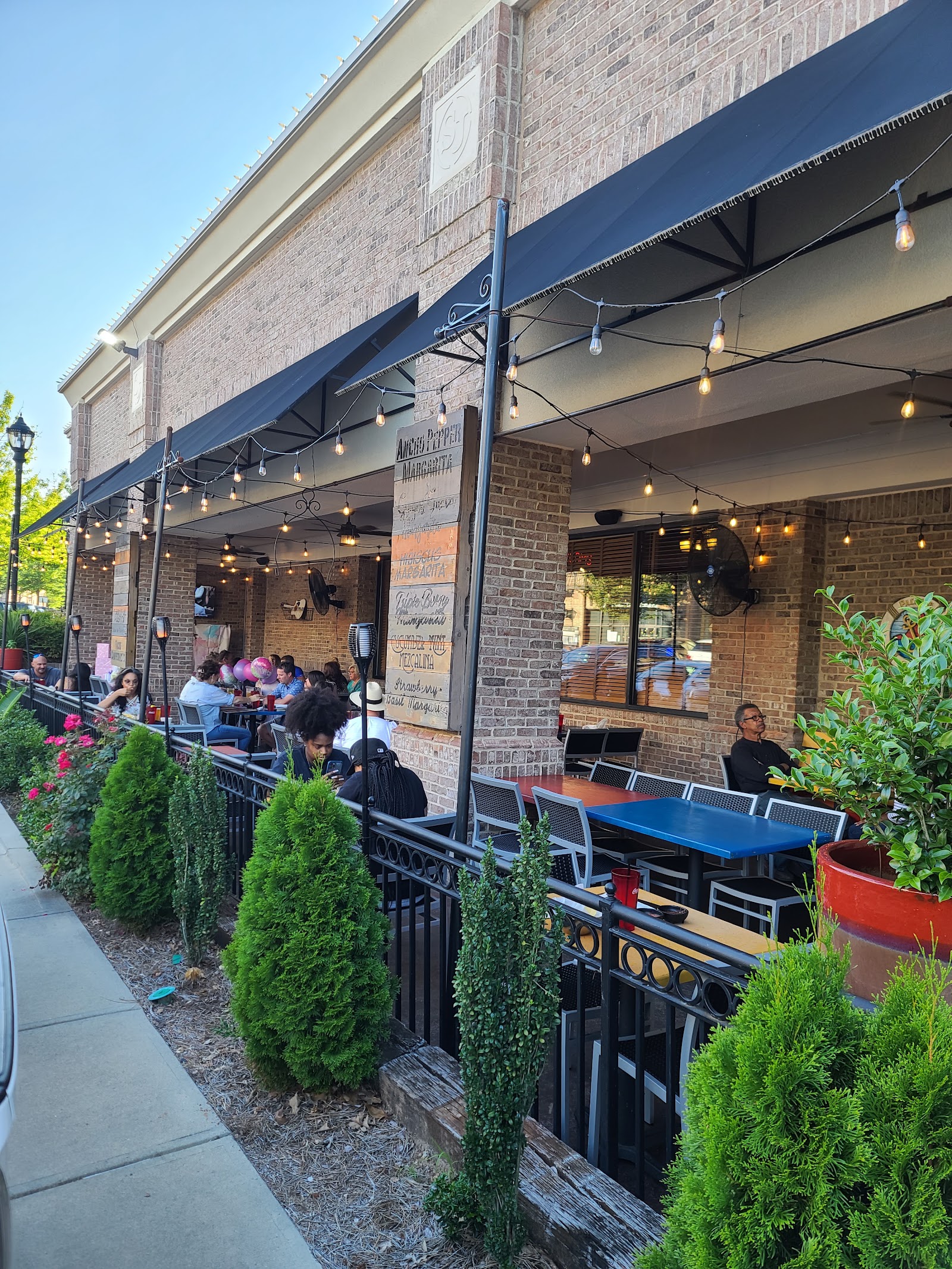 Hacienda Bar & Grill