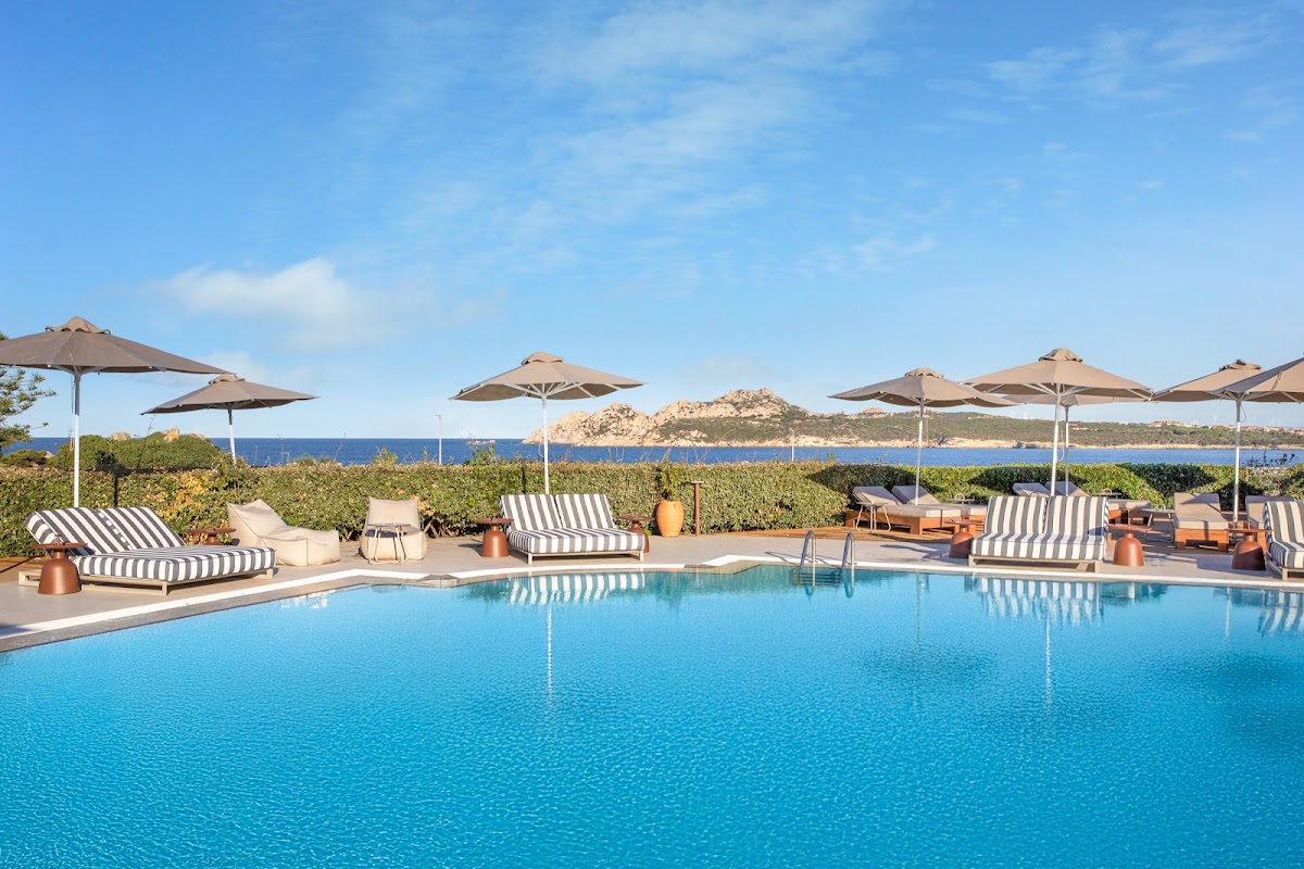 Mangia's Santa Teresa Sardinia, Curio Collection by Hilton 2