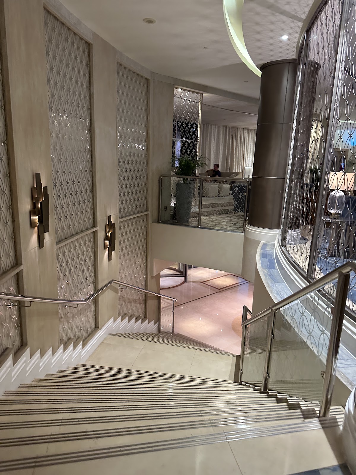 Al Habtoor Grand Resort, Autograph Collection 4