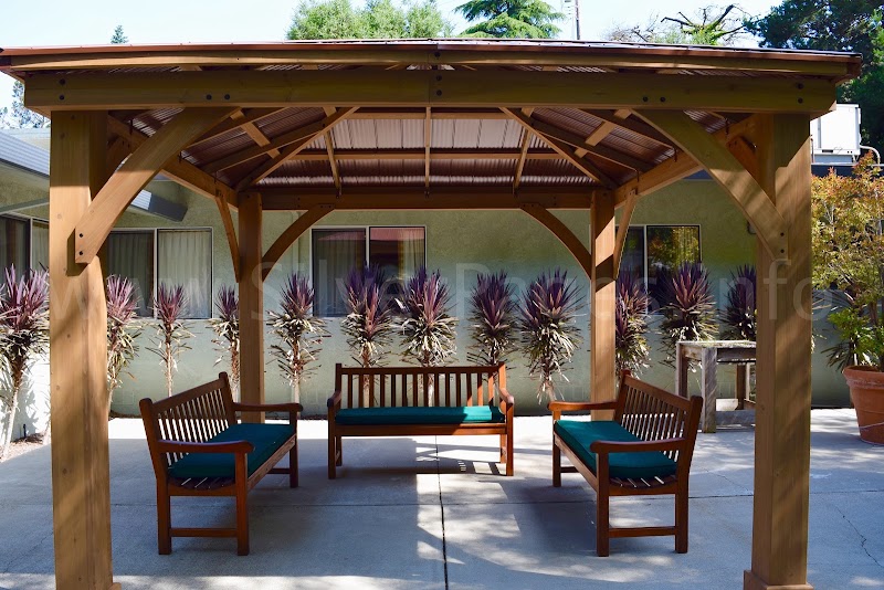Oak Creek Alzheimer's & Dementia Care Center facility