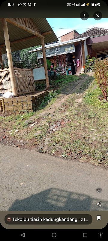 Toko bu tiasih kedungkandang