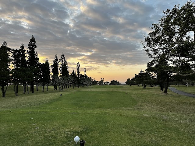 Naha Golf Club - Photo 1