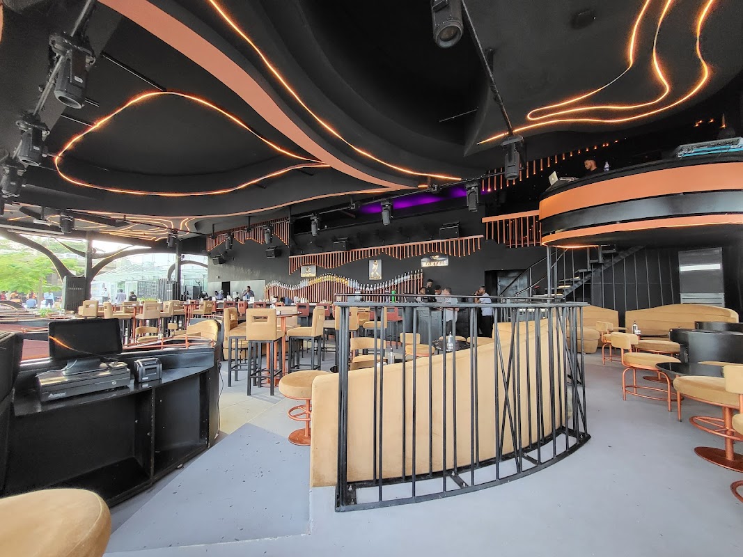W Bar Lounge