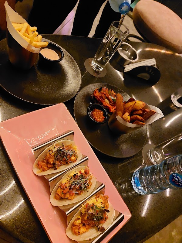 W Bar Lounge