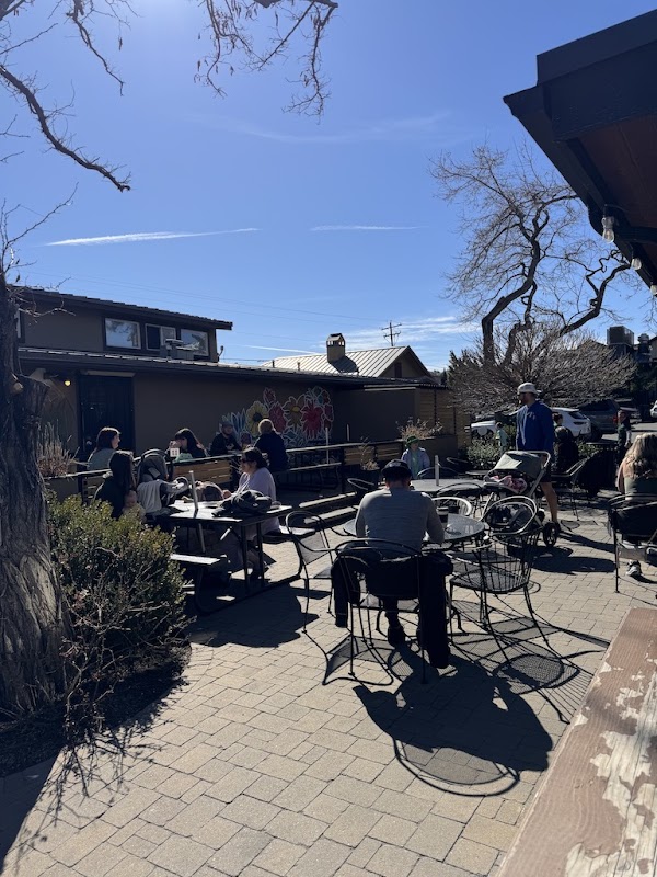 Walden’s Coffeehouse