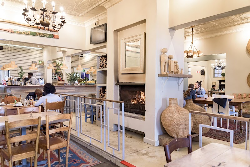 Bambanani Melville photo 1