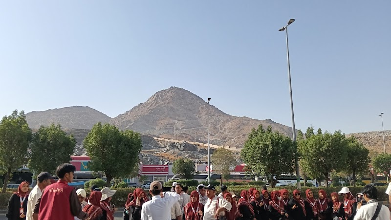 Shaheed Mehrab Mosque photo 4