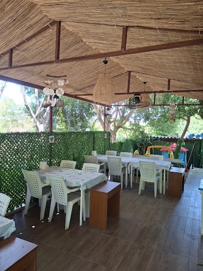 CAKA BALIK & RESTAURANT - Restoran