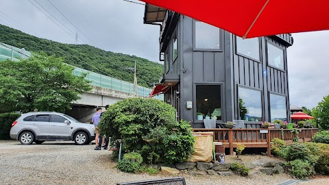 대청호전망좋은카페 옥천군 애견카페