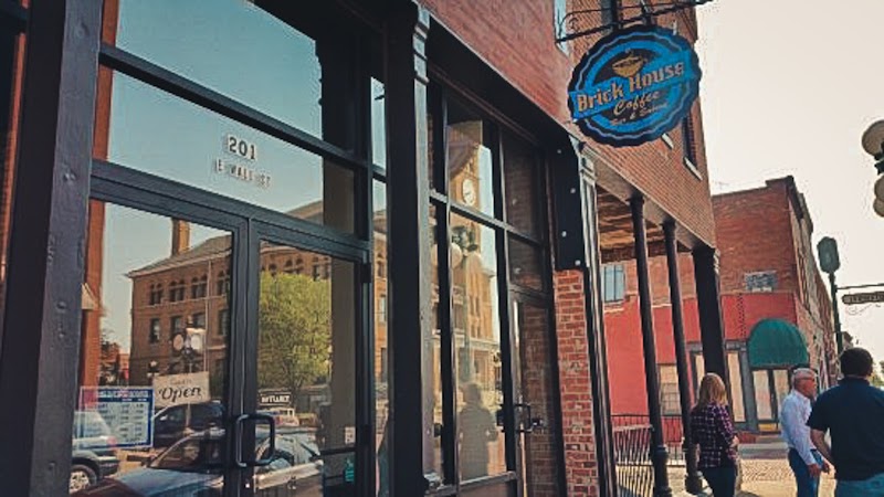 Brick House Coffee Bar & Eatery photo 1