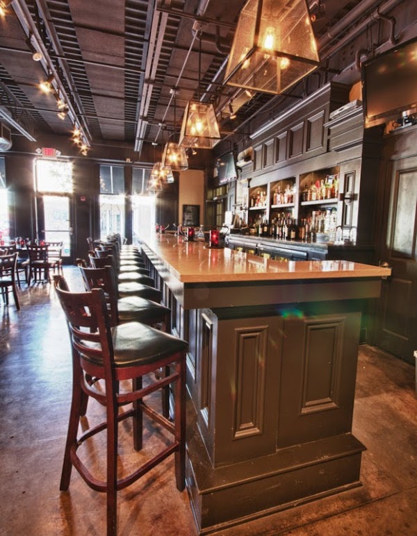 COALS ARTISAN PIZZA exterior