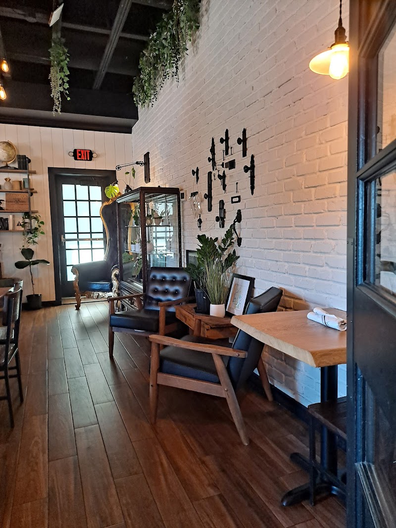 Curiouser Coffee and Conservatory photo 4