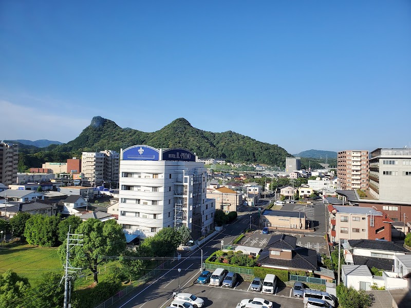 Central Hotel Takeo