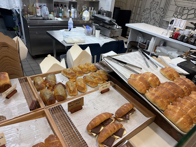 Childish Bakery photo 8