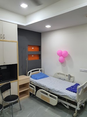 Dr Dipti Jain - Image 3