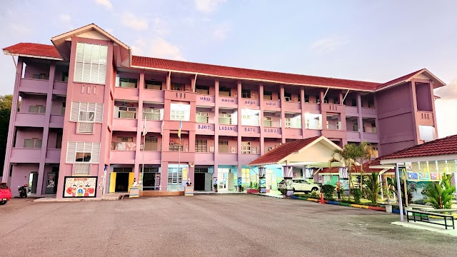 SJK(T) Ladang Batu Kawan photo 2